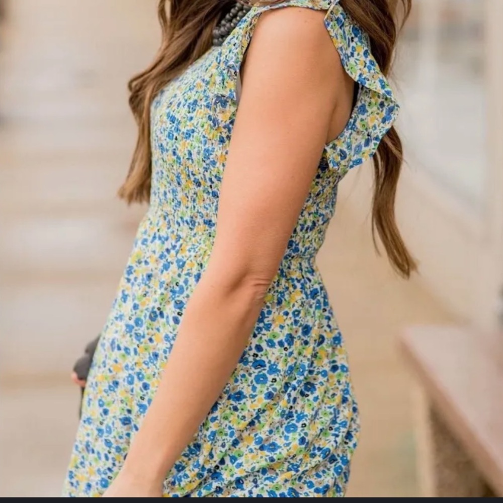 Chic Floral Midi Dress in Blue and Yellow